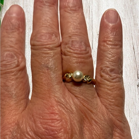 Vintage Sarah Coventry Faux Pearl & Crystal Ring Sz 7 - Picture 5 of 8